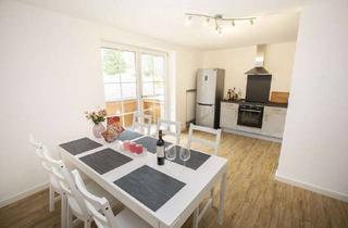 Wohnung mieten in Am Kronholz, 82433 Bad Kohlgrub, Möblierte 3-Zimmer-Wohnung mit Bergblick (befristet 3–6 Monate) – Bad Kohlgrub