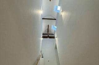 Wohnung mieten in 47647 Kerken, Ausgefallene Dachgeschosswohnung - möbliert - in Nieukerk