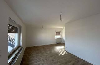 Wohnung mieten in 97616 Salz, Erstbezug nach Sanierung mit Balkon und Einbauküche: Attraktive 3-Zimmer-Wohnung in Salz