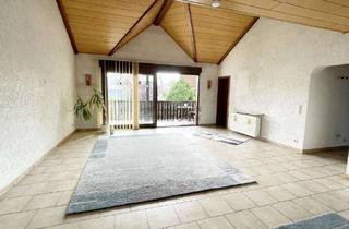 Wohnung mieten in 66450 Bexbach, Große 3 ZKB-WHG mit Loggia in ruhiger Lage von Bexbach
