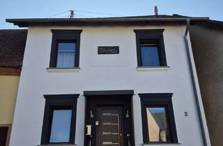 Haus kaufen in 66625 Nohfelden, Viel Platz für die ganze Familie!