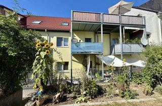 Mehrfamilienhaus kaufen in 06667 Weißenfels, Gepflegtes Mehrfamilienhaus mit Balkonen und Terrassen in Weißenfels