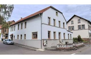 Mehrfamilienhaus kaufen in 66440 Blieskastel, Freistehendes Mehrfamilienhaus mit 4 Wohneinheiten zum Weiterausbau zu Verkaufen