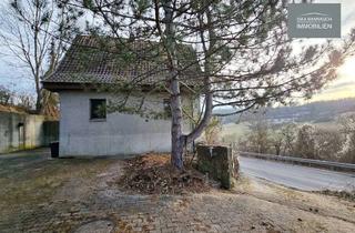 Einfamilienhaus kaufen in 71120 Grafenau, Einfamilienhaus mit großem Grundstück wartet darauf, von Ihnen wieder zum Leben erweckt zu werden!