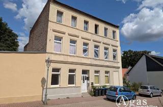 Mehrfamilienhaus kaufen in 06366 Köthen (Anhalt), Mehrfamilienhaus mit Potenzial in ruhiger, zentrumsnaher Lage