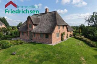 Haus kaufen in 25920 Risum-Lindholm, Stilvolles Reetdachhaus mit einzigartigem Charme und traumhaftem Weitblick