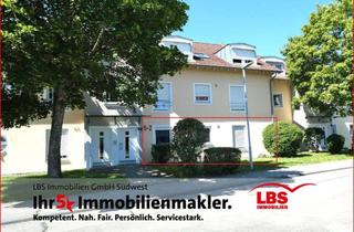 Anlageobjekt in 88630 Pfullendorf, Zum Verlieben! Bezaubernde EG-Wohnung mit Balkon - 2019 komplett renoviert!