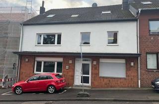 Anlageobjekt in Dorfstraße 25, 52224 Stolberg (Rheinland), 5,5% Rendite bei gepflegtem 3-Familienhaus Stolberg-Werth