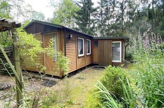 Grundstück zu kaufen in 16766 Kremmen, Wo die Natur Ihr Nachbar ist – Freizeitgrundstück mit Sommerlaube!