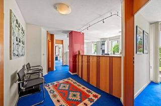 Gewerbeimmobilie kaufen in 85560 Ebersberg, Praktische Gewerbefläche: Drei Zimmer im EG mit Garten!