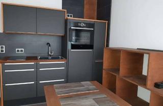 Immobilie mieten in 42103 Elberfeld, Appartement Höeftstr. ist voll möbliert. Die Miete beträgt 380€ kalt plus 140€ Nebenkosten