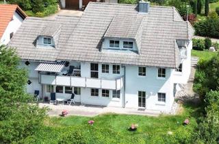 Einfamilienhaus kaufen in 78112 St. Georgen, St. Georgen im Schwarzwald - Stilvolles Landhaus mit schönster Aussicht
