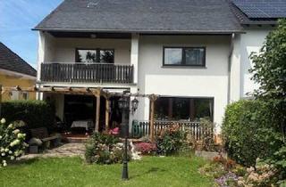 Einfamilienhaus kaufen in 56862 Pünderich, Pünderich - Gepflegtes Einfamilienhaus mit Garten und Doppelgarage