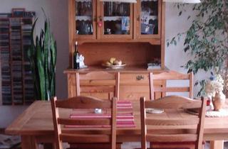 Haus kaufen in 95643 Tirschenreuth, Tirschenreuth - Gepflegte & charmante 3-Zimmer DG-Wohnung mit Balkon & Stellplatz