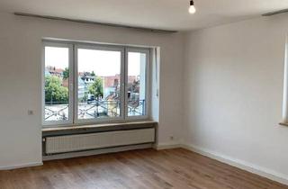 Wohnung kaufen in 97421 Schweinfurt, Schweinfurt - 4-Zimmer-Wohnung plus Dachterrasse 122m² - provisionsfrei