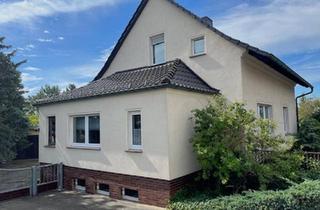 Einfamilienhaus kaufen in 06917 Jessen, Jessen (Elster) - Wohnhaus mit Garage und Gartenland in Jessen