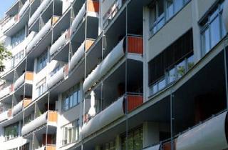 Wohnung kaufen in 10557 Berlin, Berlin - Wohnung im Gropiushaus zu verkaufen - FAST ORIGINALZUSTAND