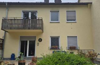 Reihenhaus kaufen in 59555 Lippstadt, Lippstadt - Charmante Mittelreihenhaus mit Stellplatz und Garage in Lippstadt