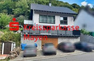 Wohnung kaufen in 53498 Bad Breisig, Stilvolle Maisonette-Eigentumswohnung mit Garten und Kamin in ruhiger Lage