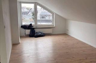 Wohnung kaufen in 86551 Aichach, RESERVIERT! Frisch renovierte 3-Zimmer-Dachgeschosswohnung als Kapitalanlage