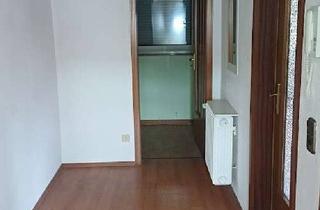 Wohnung mieten in Suitbertgasse 15, 41179 Rheindahlen, Ansprechende und gepflegte 1,5-Raum-DG-Wohnung in Mönchengladbach