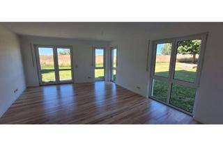 Wohnung mieten in Am Sachsenpark 19, 09669 Frankenberg, Ruhige Terrassenwohnung, Küche und Bad mit Tageslicht!