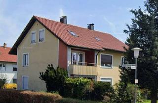 Wohnung mieten in 88239 Wangen, 3,5 Zimmer-Wohnung in 2-Familen-Haus, 1. OG mit Balkon und Gartenanteil