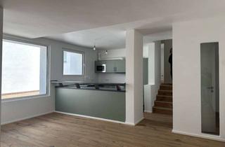 Wohnung mieten in Kesselhutweg 14, 64289 Kranichstein, Stilvolle 4-Zimmer-Obergeschosswohnung mit zwei Terrassen in begehrter Lage – ab sofort verfügbar