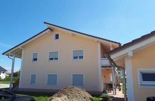 Wohnung mieten in Nibelungenring, 94345 Aholfing, 4 Zimmer EG-Wng mit Südgarten in ruhiger Neubausiedlung
