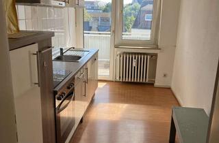 Wohnung mieten in 53879 Euskirchen, renovierungsbedürftige Dachgeschosswohnung mit Balkon im Stadtzentrum