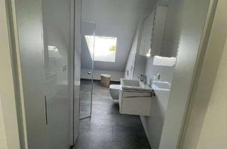 Wohnung mieten in Nagelschmiedstraße 10, 72250 Freudenstadt, Geschmackvolle, neuwertige 2-Zimmer-Dachgeschosswohnung mit geh. Innenausstattung mit Balkon und EBK