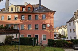 Wohnung mieten in Blücherstraße 13, 95030 Innenstadt, Licht, Luft & Altbaucharme – Modernisierte 2-Zimmer-DG-Wohnung in Hof