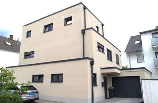 Einfamilienhaus kaufen in 63110 Rodgau, Neuwertiges Einfamilienhaus mit gr. Wohnfläche in Nieder-Roden