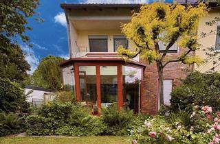 Haus kaufen in Im Entich, 64625 Bensheim, Gepflegte, großzügige DHH mit Garten: Viel Platz für die Familie! Teilmöbliert von privat