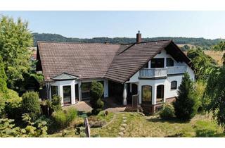 Einfamilienhaus kaufen in 34587 Felsberg, Großzügiges, freistehendes Einfamilienhaus mit Wellnessbereich und Doppelgarage