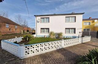 Einfamilienhaus kaufen in Bahnhofstraße, 39307 Genthin, Einfamilienhaus mit schönem Grundstück und Nebengebäude