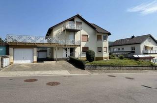 Haus kaufen in 79312 Emmendingen, Ruhig, sonnig, rentabel: 3-Familien-Haus in EM-Mundingen mit Weitblick