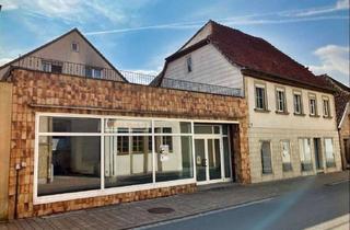 Mehrfamilienhaus kaufen in 96106 Ebern, Anleger aufgepasst... Vermietetes Mehrfamilienhaus mit Nebengebäude, Garten + nutzungsfreiem Laden