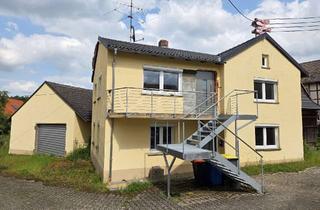Haus kaufen in 96126 Maroldsweisach, Haus sucht Handwerker - großes Gartengrundstück (1.345 m²) - Wfl. ca. 110 m²
