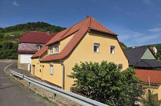 Haus kaufen in 97475 Zeil, Charmantes Wohnhaus (Wfl. 100 m²) mit Nebengebäude und Garten in Ziegelanger