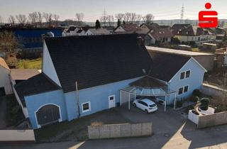 Einfamilienhaus kaufen in 97509 Kolitzheim, Großzügiges Einfamilienhaus mit Einliegerbereich
