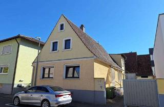 Haus kaufen in 68753 Waghäusel, Zweifamilienhaus mit Garage und Scheune in Waghäusel-Kirrlach!
