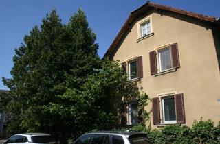Haus kaufen in 90451 Eibach, Geräumiges, günstiges 11-Zimmer-Haus in Nürnberg Eibach
