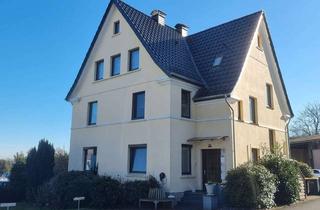 Mehrfamilienhaus kaufen in 33813 Oerlinghausen, Mehrfamilienhaus mit flexibler Nutzung: Eigenheim plus Mietwohnung