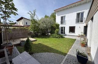 Einfamilienhaus kaufen in Gustav-Mahler-Weg, 84032 Altdorf, Modernes Einfamilienhaus mit Garten in Altdorf