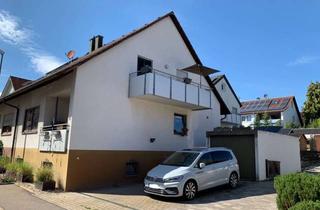 Haus mieten in Hindenburgstraße 12, 71116 Gärtringen, Attraktive und helle 4,5-Zimmer-Doppelhaushälfte mit EBK und 2 Balkonen in Gärtringen