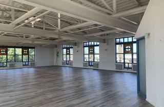 Büro zu mieten in 76189 Daxlanden, Büroetage mit Blick über den Rheinhafen zu vermieten