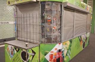Geschäftslokal mieten in Samariterstraße, 10247 Friedrichshain (Friedrichshain), Ladenfläche für Kiosk zu vermieten – direkt im Berliner U-Bahnhof Samariterstraße!