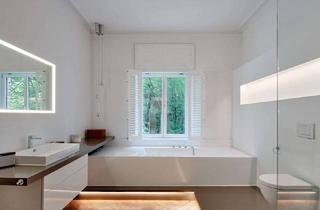 Wohnung kaufen in 70184 Mitte, Stilvoller Altbau in urbaner Lage ++BALKON++TIEFGARAGE++
