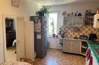 Wohnung mieten in Greflingerstraße, 93055 Ostenviertel, Charmante, große Altbauwohnung